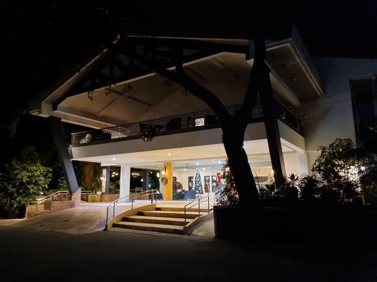 Momarco Forest Cove Tanay Luaran gambar
