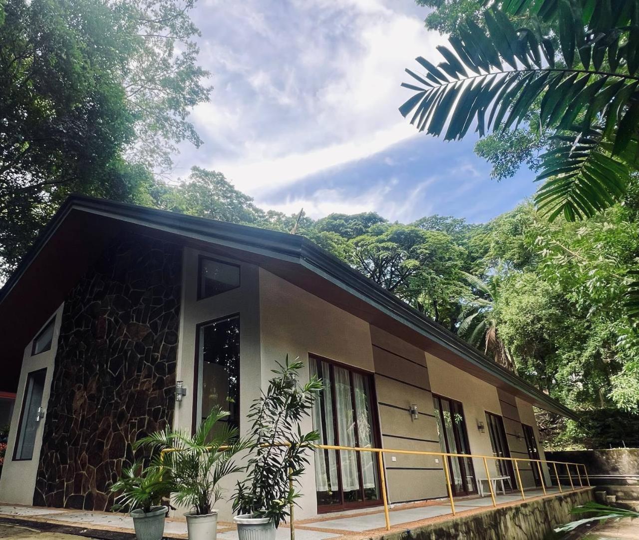 Momarco Forest Cove Tanay Luaran gambar